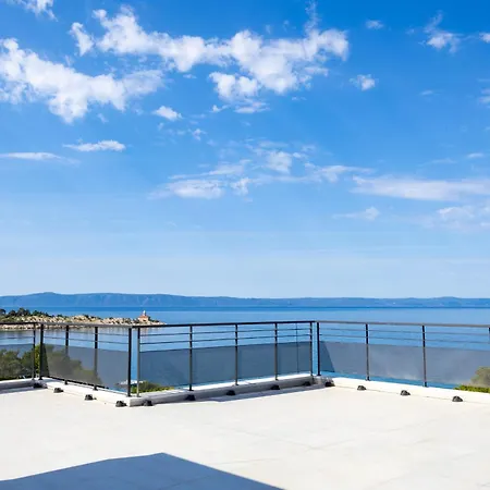 Beachfront Wave Srzic *